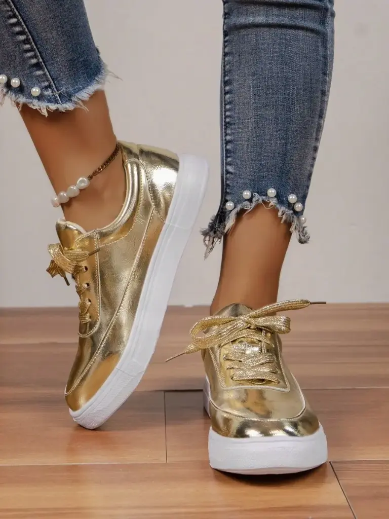 Women's Casual Flat Bottom Lace-Up Sneakers - Lightweight, Thick Sole, Comfortable Outdoor Shoes